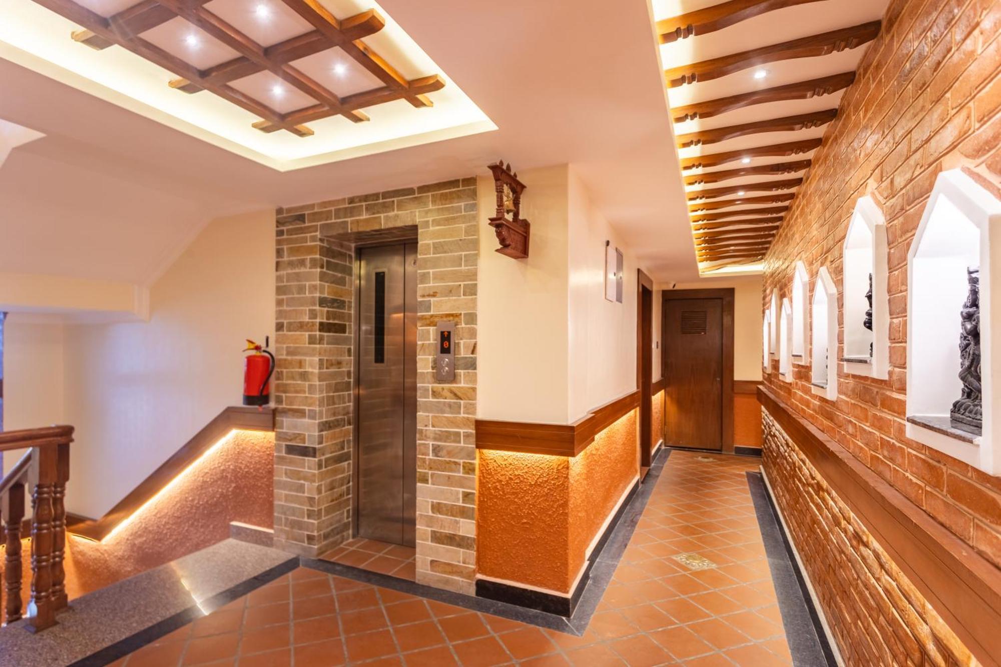 Amarawati Boutique Hotel Kathmandu Buitenkant foto
