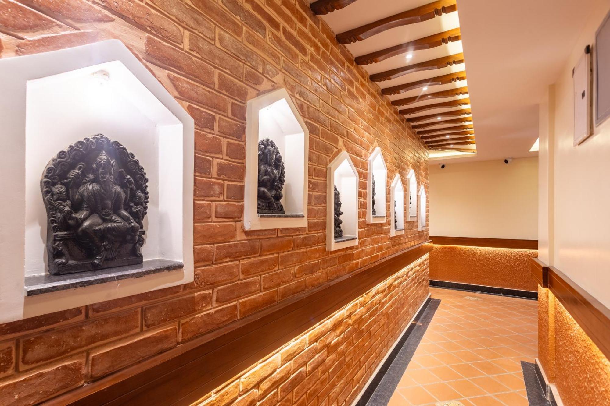 Amarawati Boutique Hotel Kathmandu Buitenkant foto