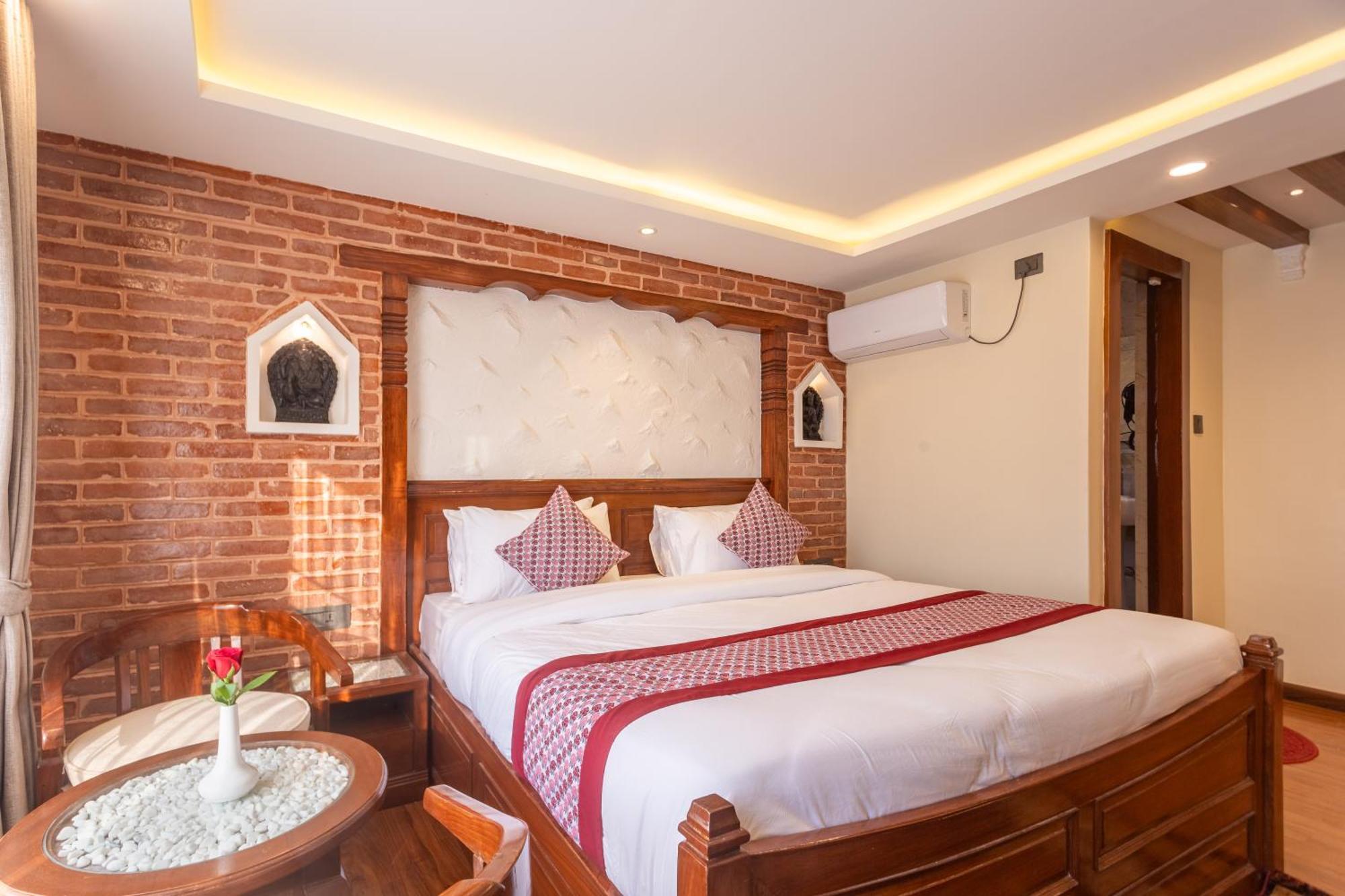 Amarawati Boutique Hotel Kathmandu Buitenkant foto