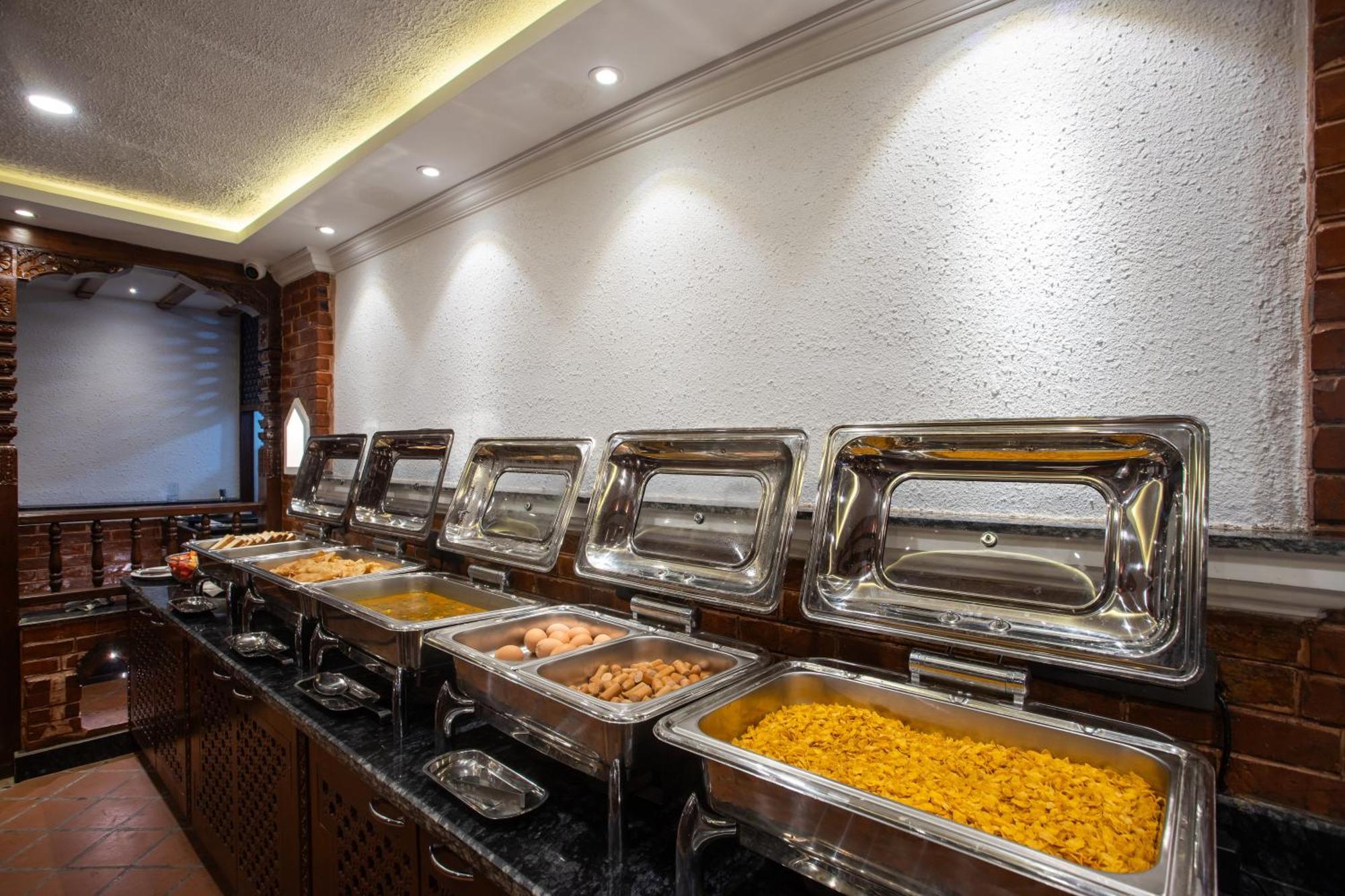 Amarawati Boutique Hotel Kathmandu Buitenkant foto
