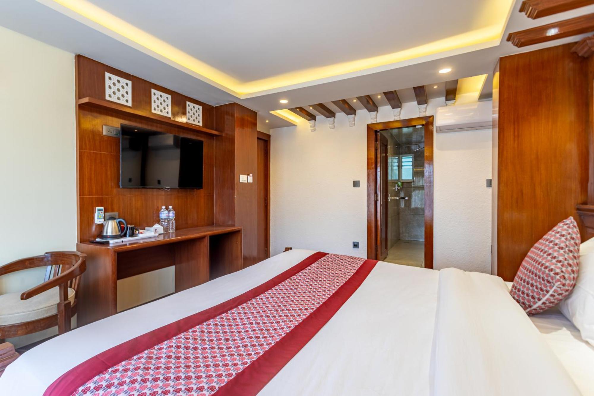 Amarawati Boutique Hotel Kathmandu Buitenkant foto